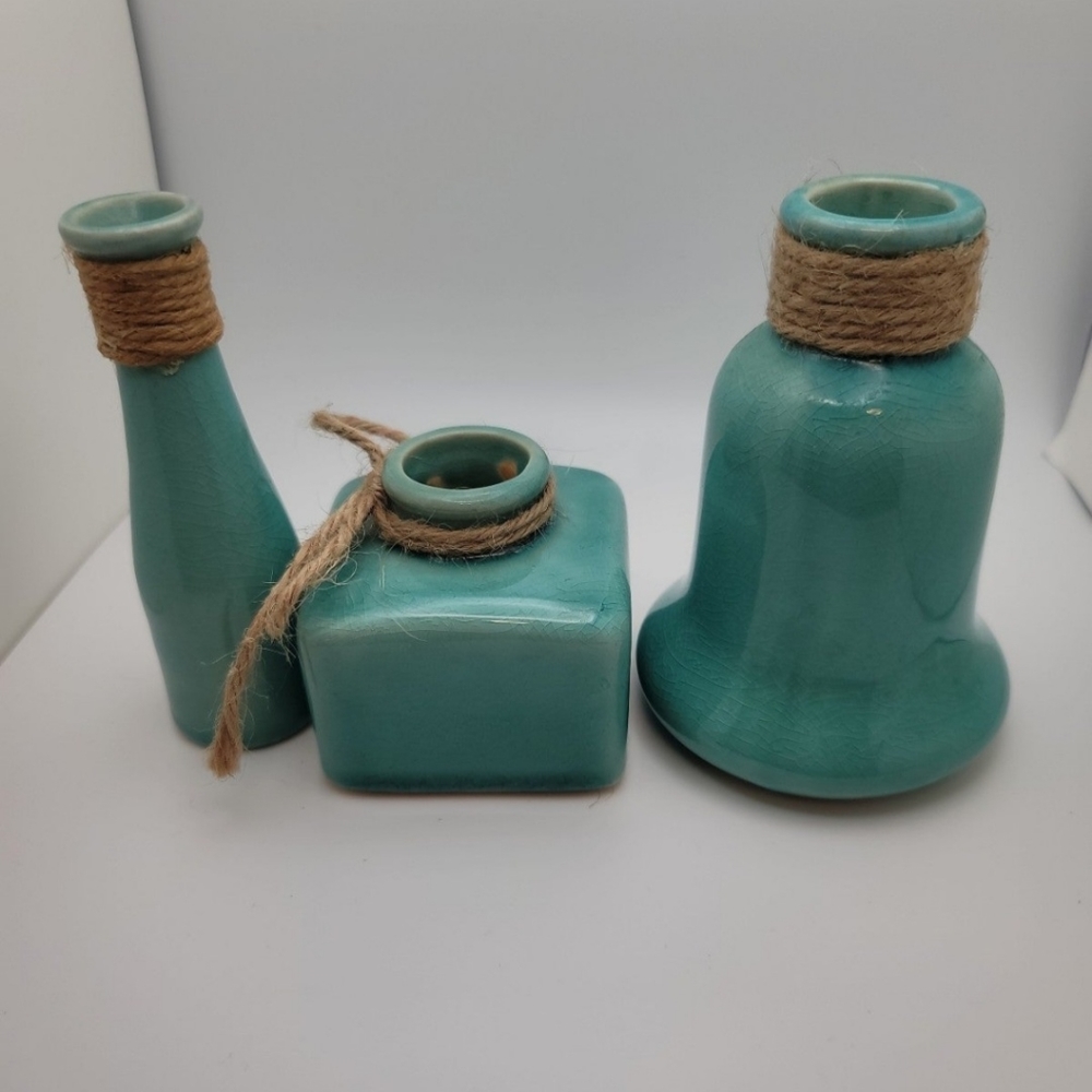 Turquoise mini Vases - Picture 11 of 12